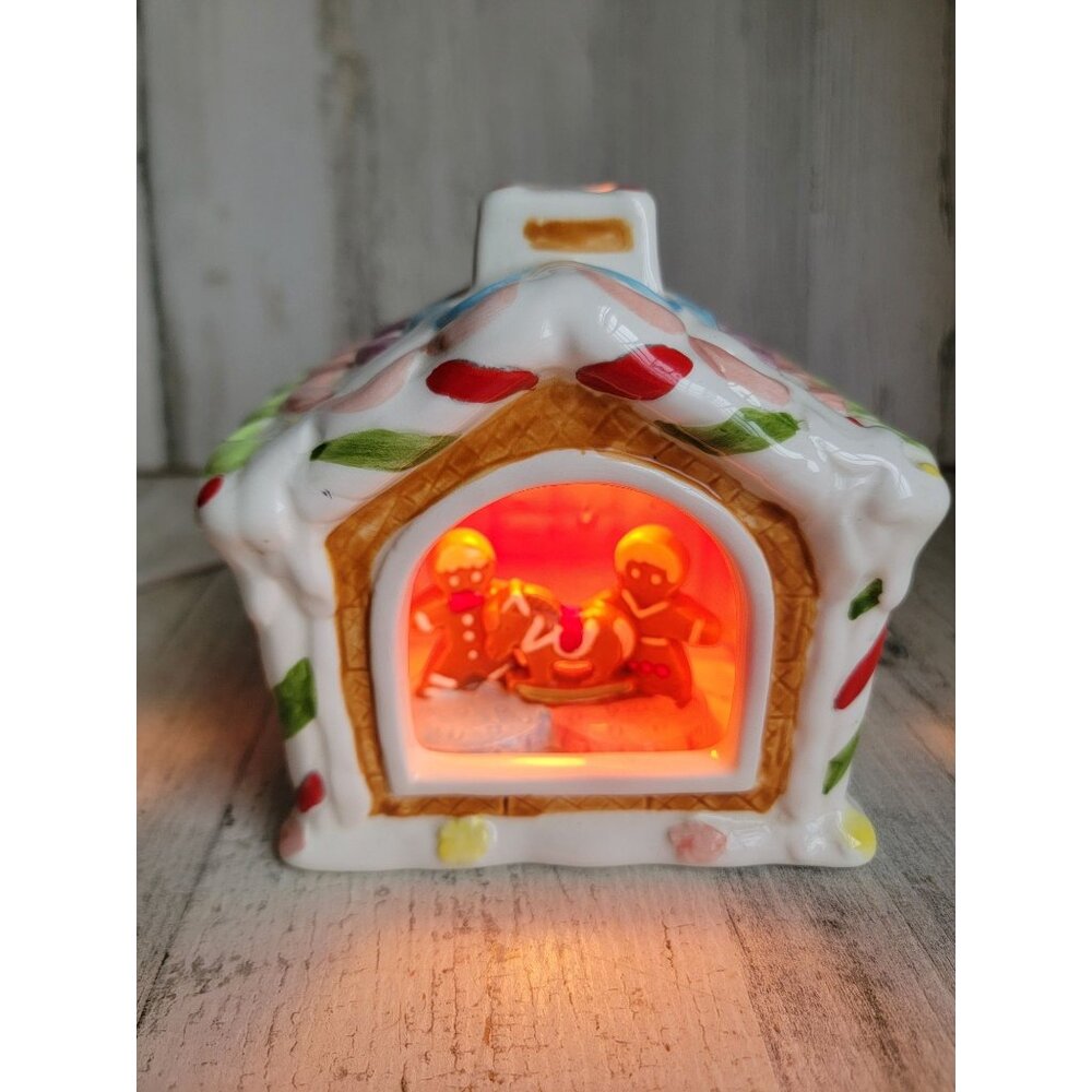 Takahashi ceramic gingerbread house family horse xmas